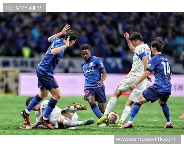 武汉三镇vs上海申花谭龙