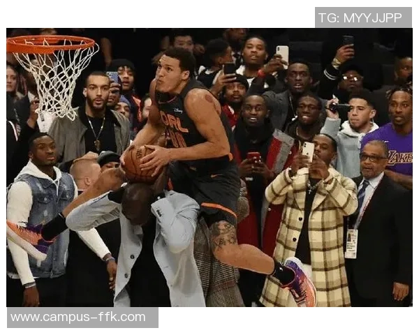 戈登助力纽卡冲击欧冠荣耀球队未来展望与挑战解析